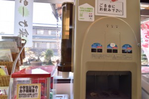豊田市広美町の福寿園さんはお茶のサービスがあります。